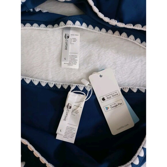 Cupshe Teal Blue Bikini Set White Embroidered Edge 2 Piece Set Size L NWT - Picture 2 of 10